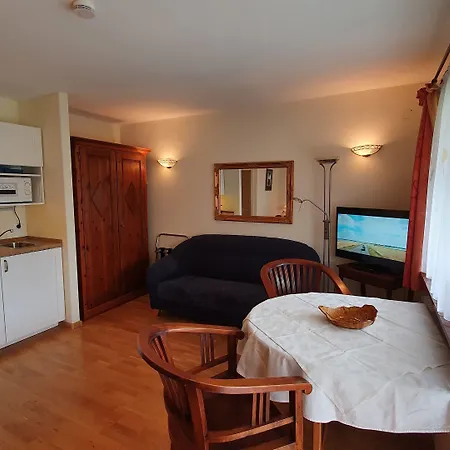 Casa Cristina- Kurpension Und * Бад-Кроцинген