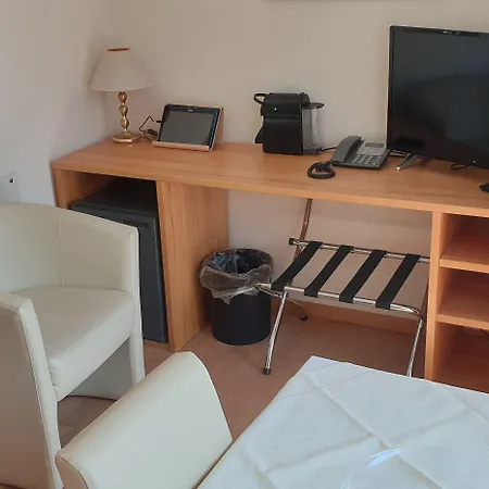 Casa Cristina- Kurpension Und *