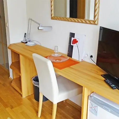 Casa Cristina- Kurpension Und