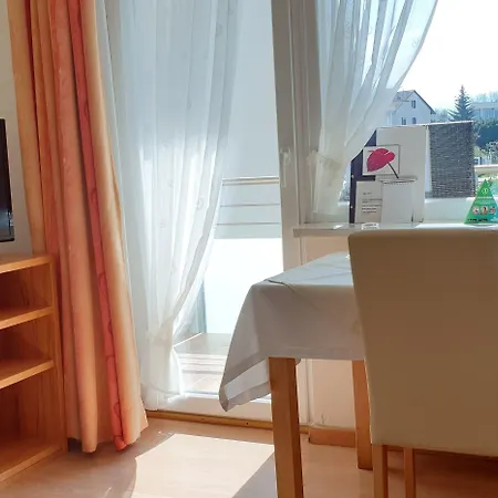 Casa Cristina- Kurpension Und Бад-Кроцинген