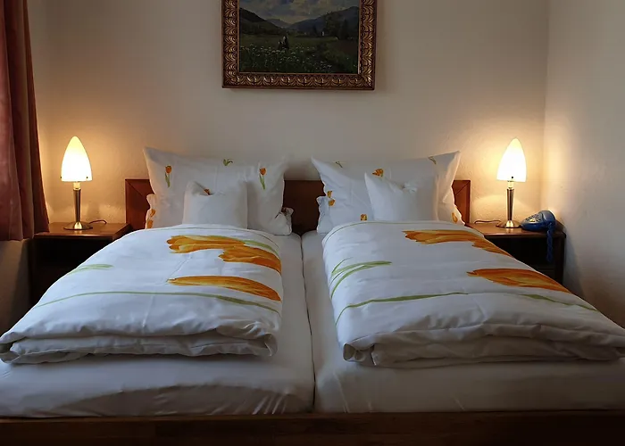 Отель Casa Cristina- Kurpension Und *