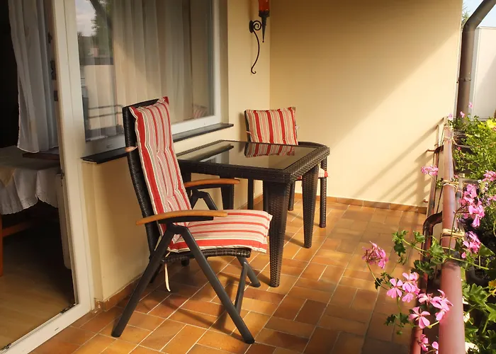 Casa Cristina- Kurpension Und Отель Бад-Кроцинген