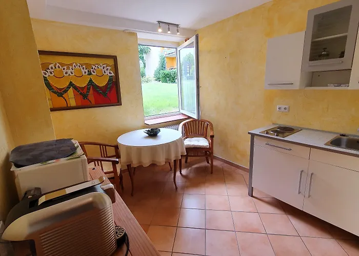 Отель Casa Cristina- Kurpension Und Бад-Кроцинген